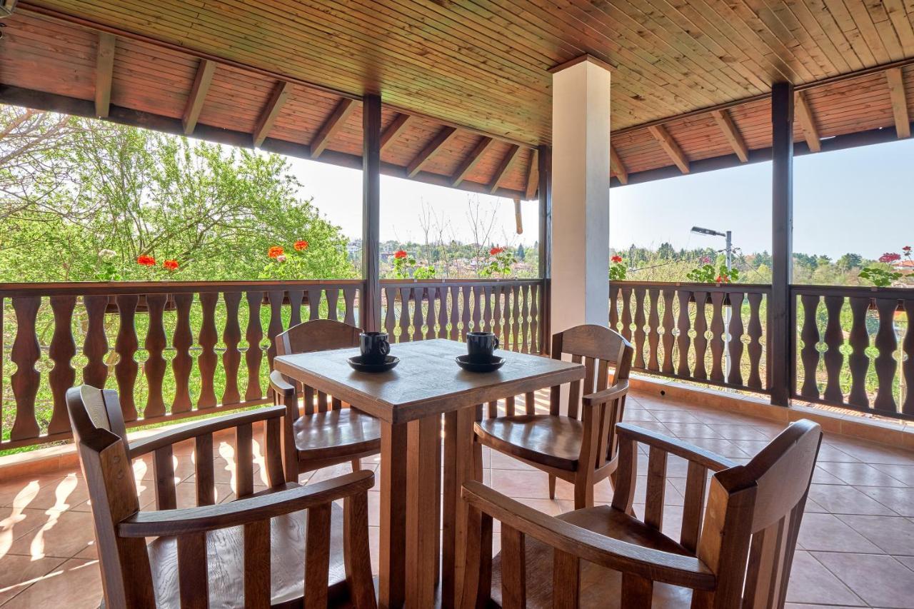 ארבאנאסי Villa Arbanashki Han מראה חיצוני תמונה